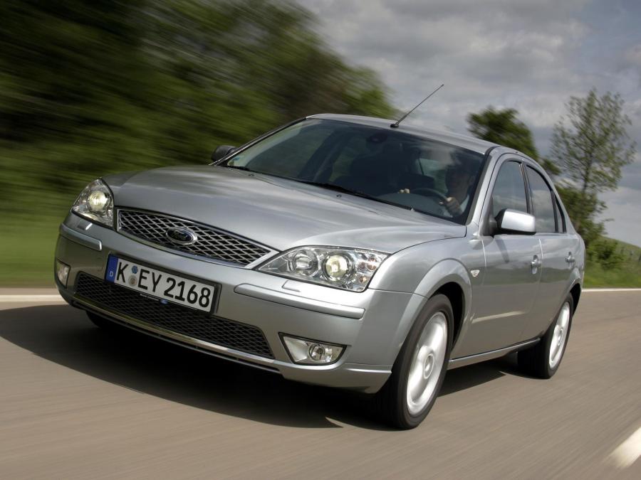  Ford Mondeo Hatchback 2004 года  (фото 4 из 17)